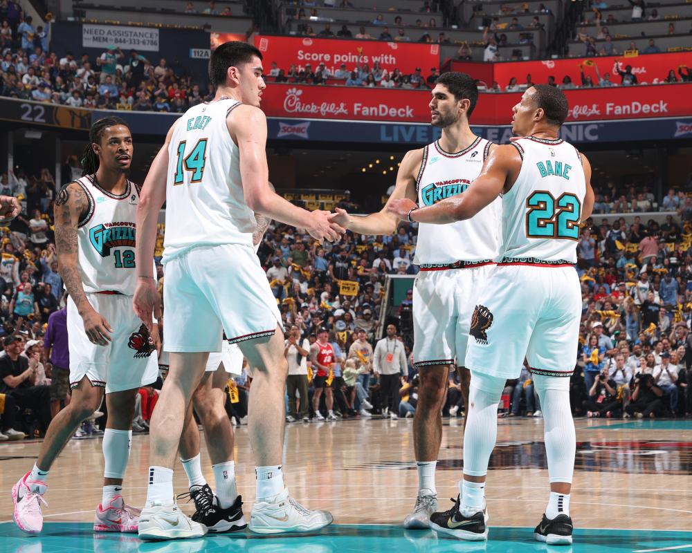 具吸引力 具吸引力