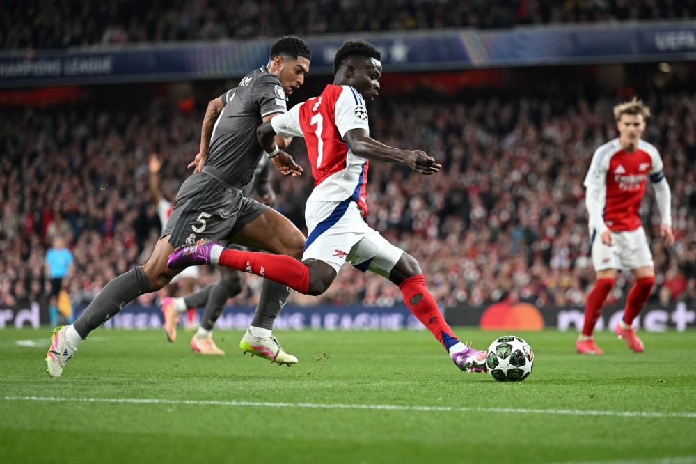 队管理层对 队管理层对